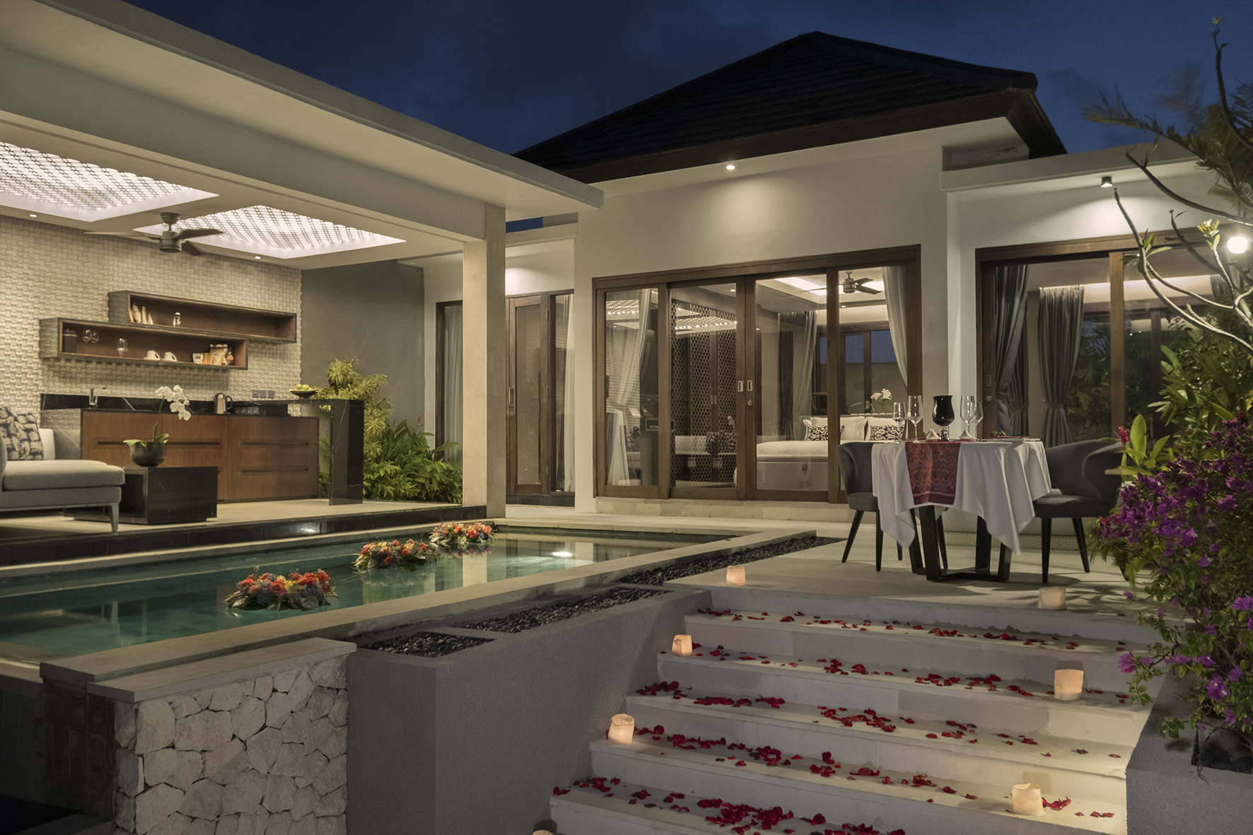 In Villa Live BBQ Dining