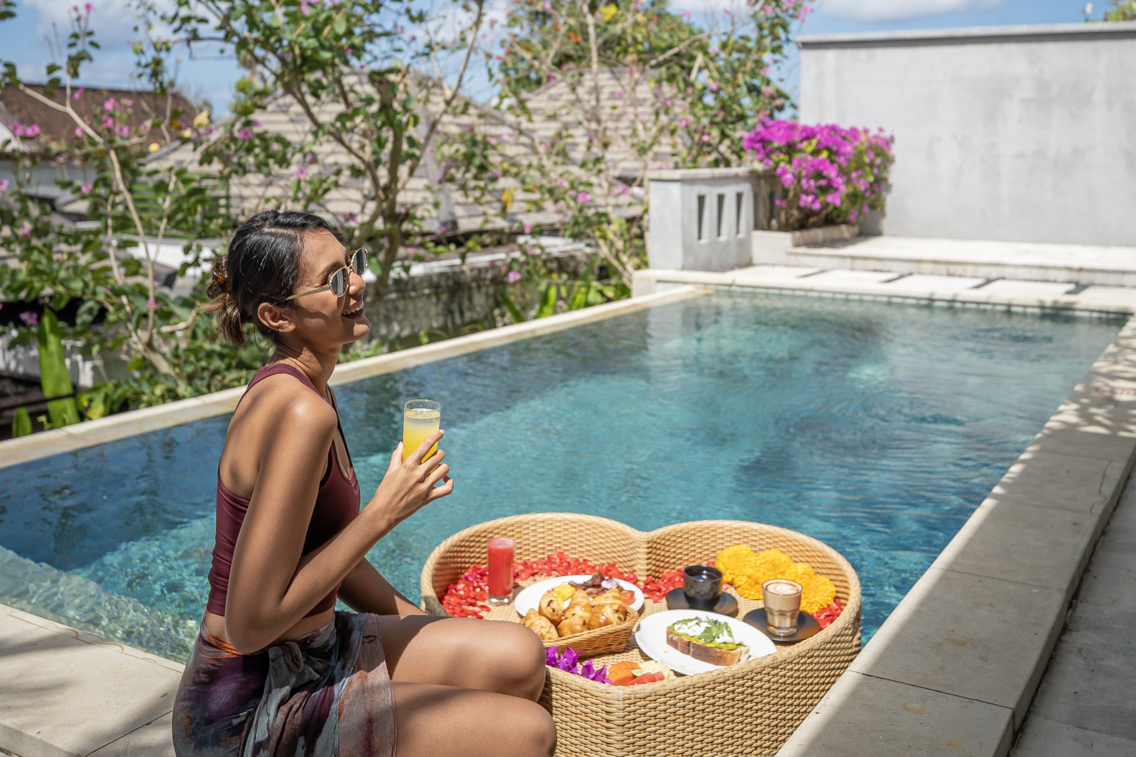 In-Villa Private Pool Floating Breakfast